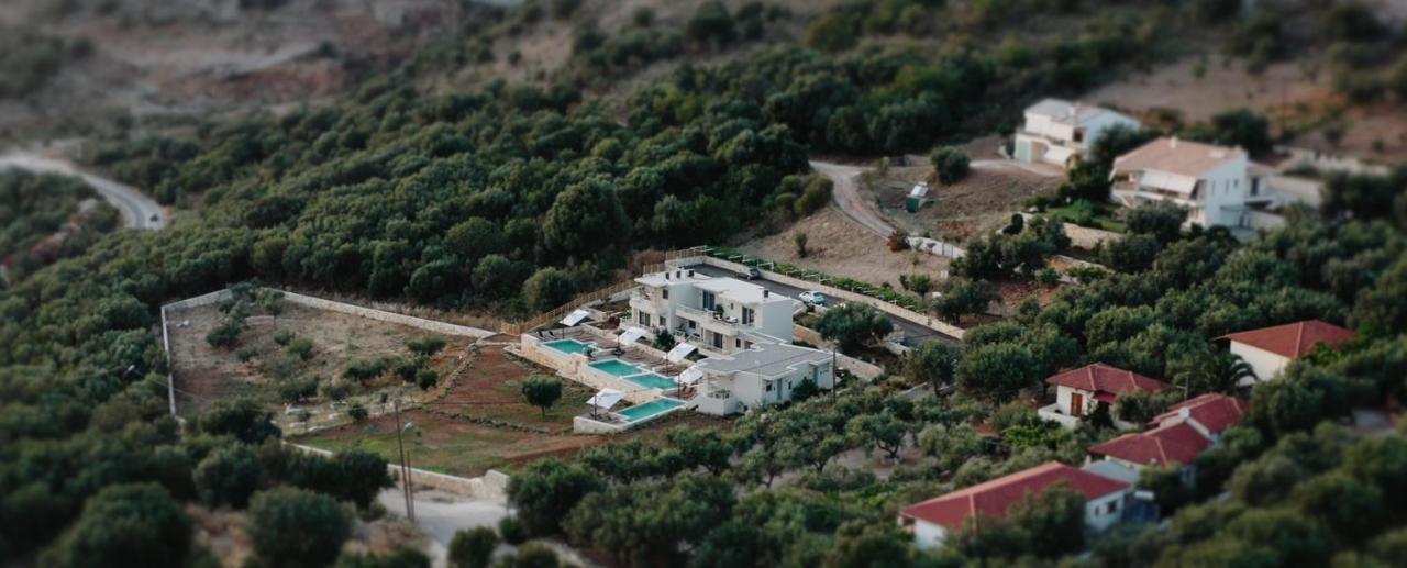 K Villas بلاتاريا المظهر الخارجي الصورة